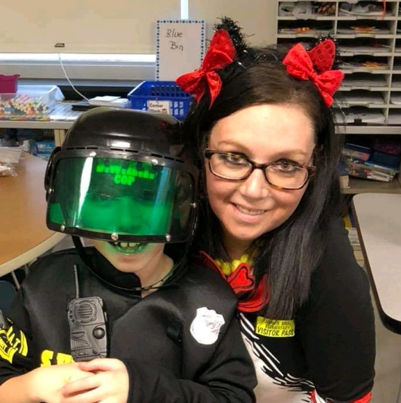 Meet your Posher, Abby - Picture 1 of 1